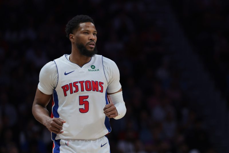 Pistons guard subject of gambling investigation, per report