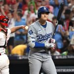 Ohtani earns dreaded Golden Sombrero in Game 1 vs. Phillies